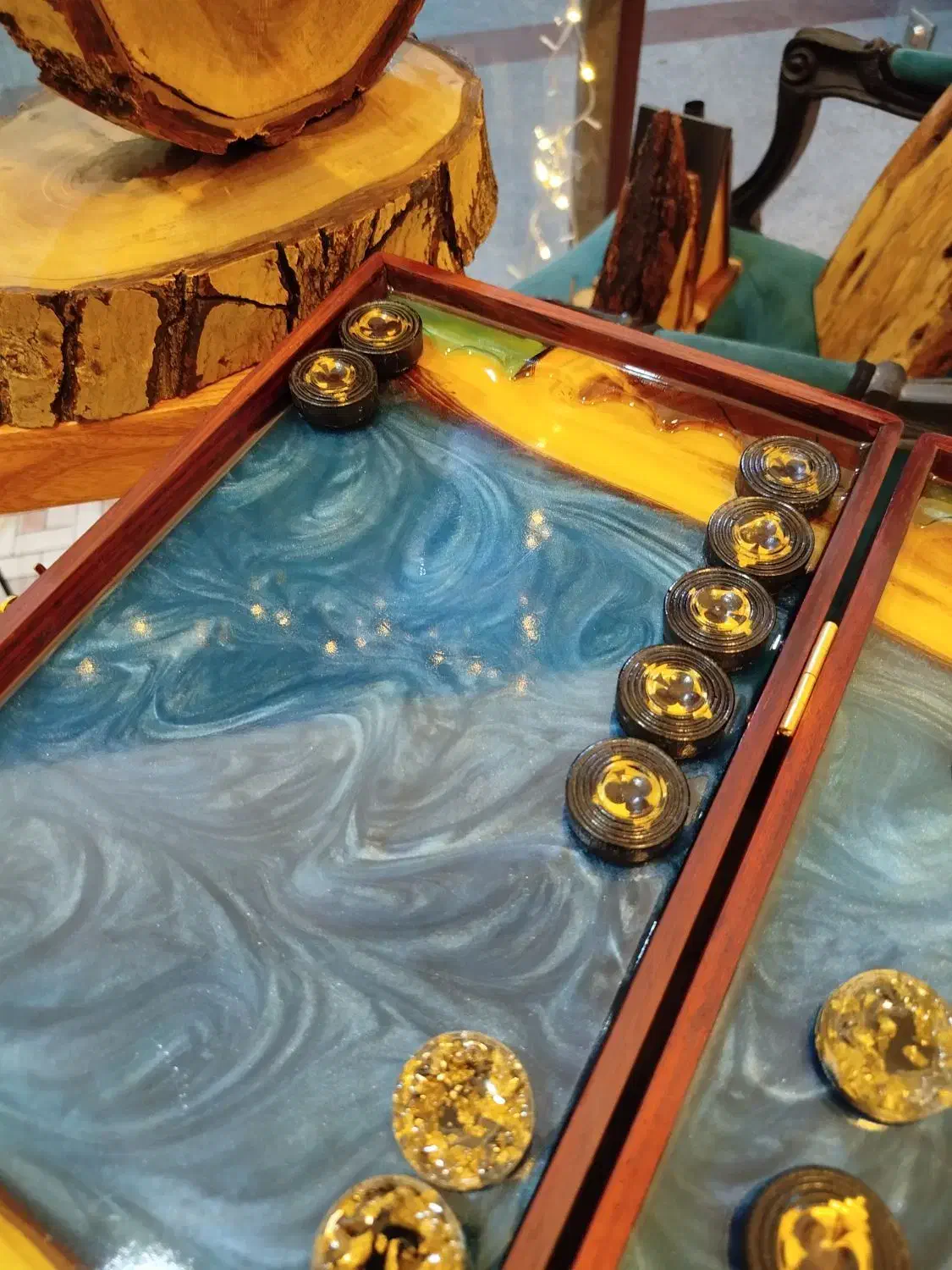 تخته نرد|کلکسیون و سرگرمی|اندیشه, اندیشه فاز ۴|دیوار