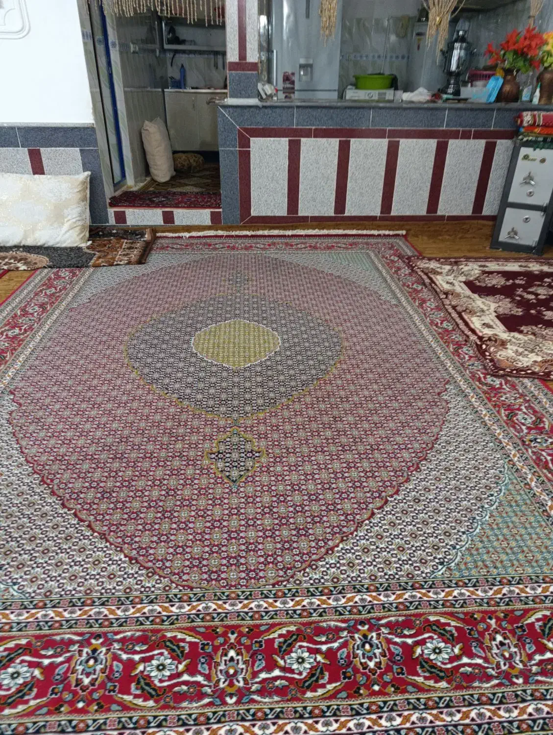 فرش3×4|فرش|سلماس, |دیوار