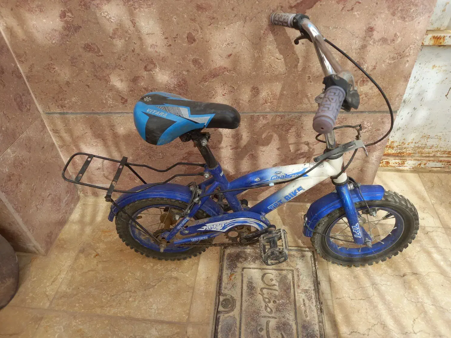 دوچرخه بچگانه|دوچرخه، اسکیت، اسکوتر|شاهین‌شهر, حاجی آباد|دیوار