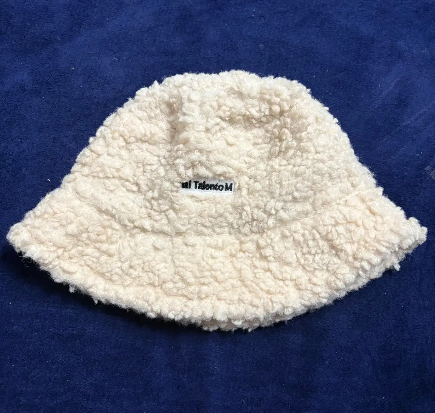 کلاه|لوازم خیاطی و بافتنی|کرج, کوی امامیه|دیوار