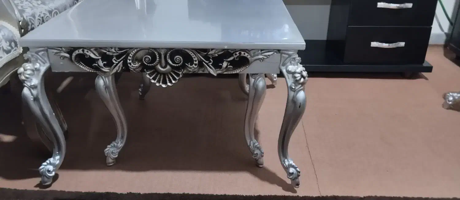 فروش فوری مبل 9نفره سلطنتی نو نو|مبلمان خانگی و میز عسلی|آمل, |دیوار