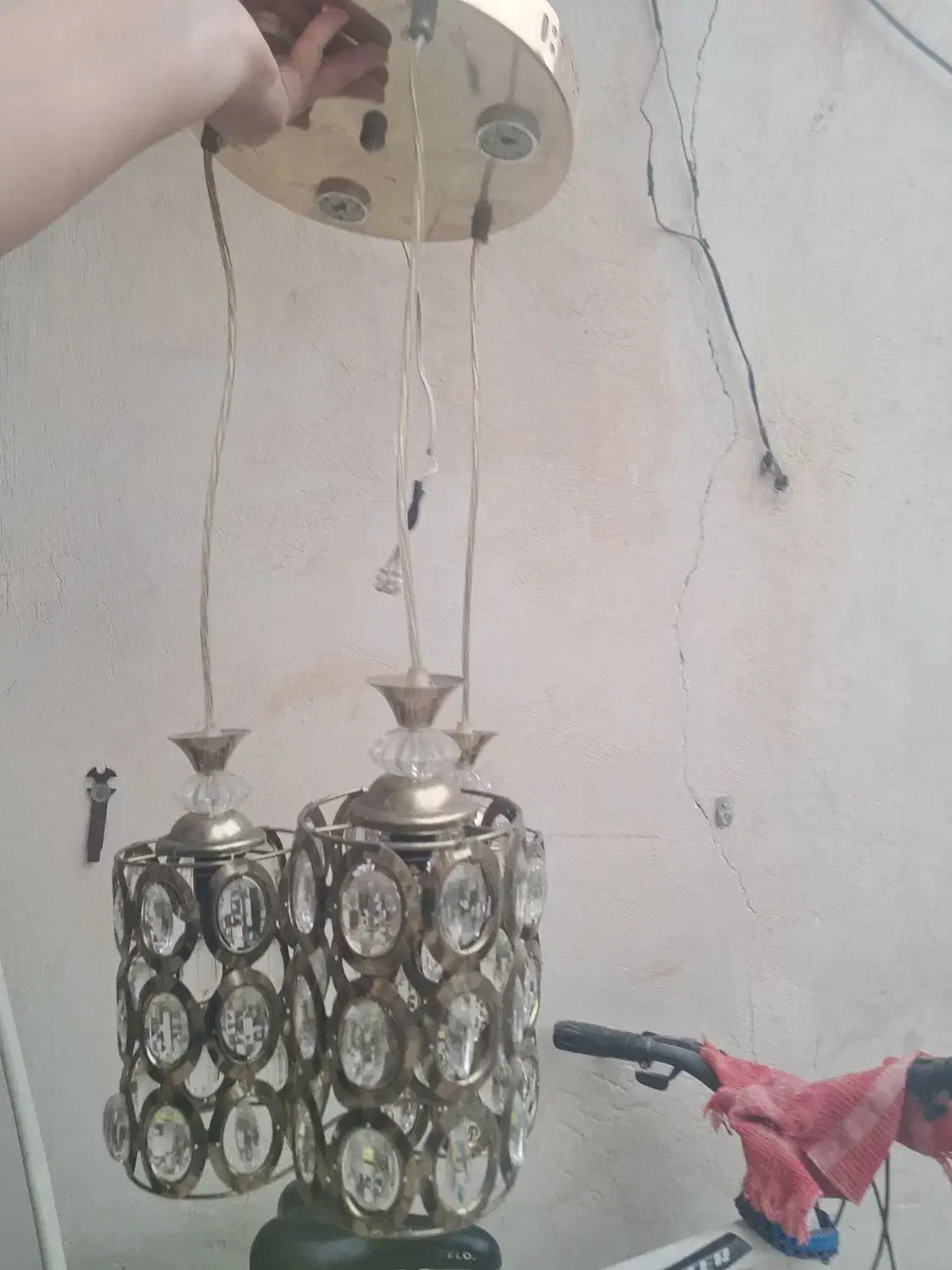 لوستر۳۰۰ تومان|لوستر و چراغ آویز|اسلامشهر, شهرک سعیدیه|دیوار