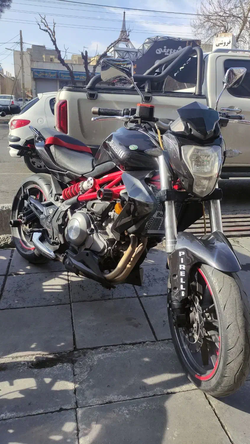 بنلی 300 بنلی 180s|موتورسیکلت|فردیس, شهرک شهید حسینی|دیوار