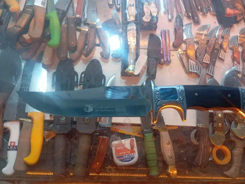 چاقو شکاری کمپینگی وارداتی تیزترین و مقاوم ترین|کوهنوردی و کمپینگ|نسیم‌شهر, |دیوار