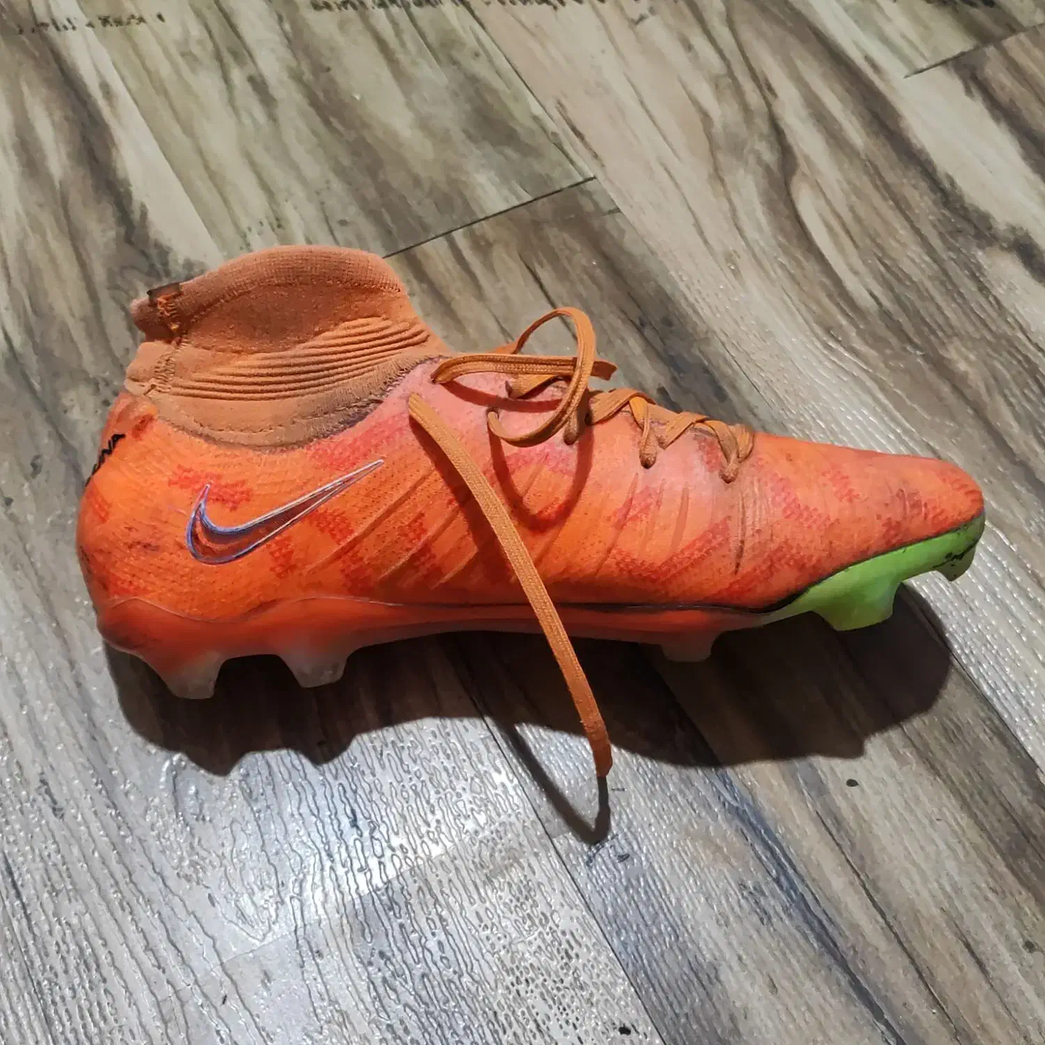 کفش استوک فوتبال نایک فانتوم Nike Phantom|کیف، کفش، کمربند|شیراز, شهرک دارایی|دیوار