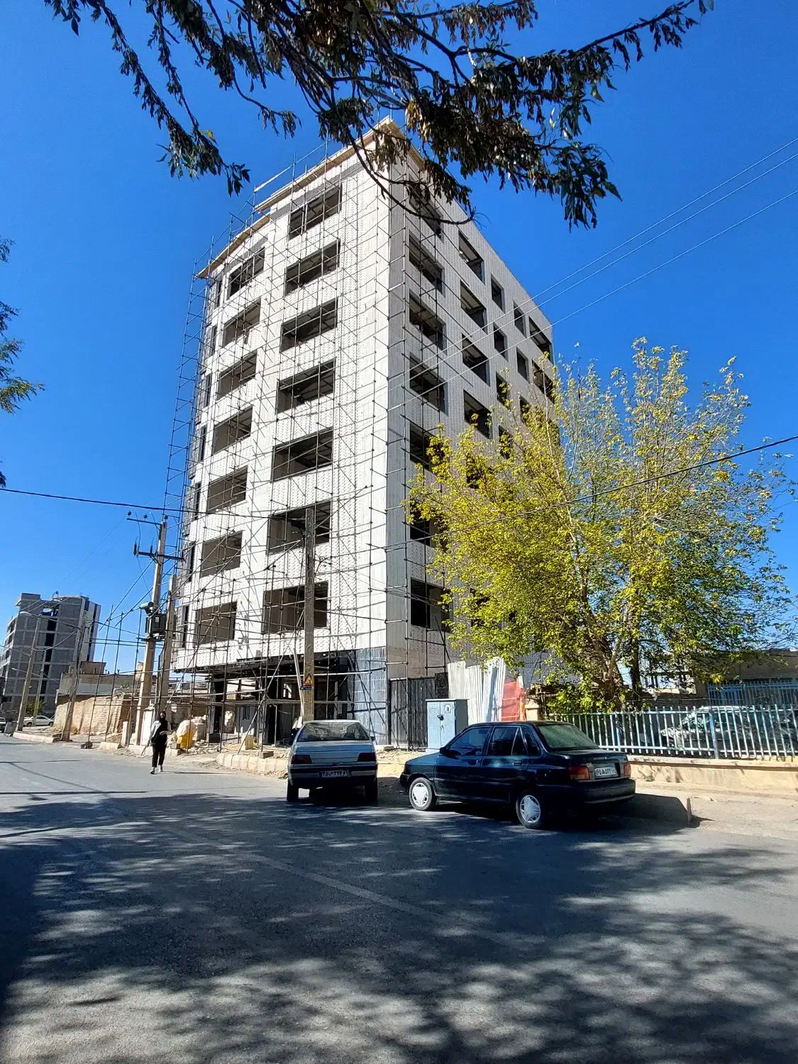 فروش آپارتمان 169 متری 3 خواب**پروین اعتصامی**|فروش آپارتمان|قروه, |دیوار