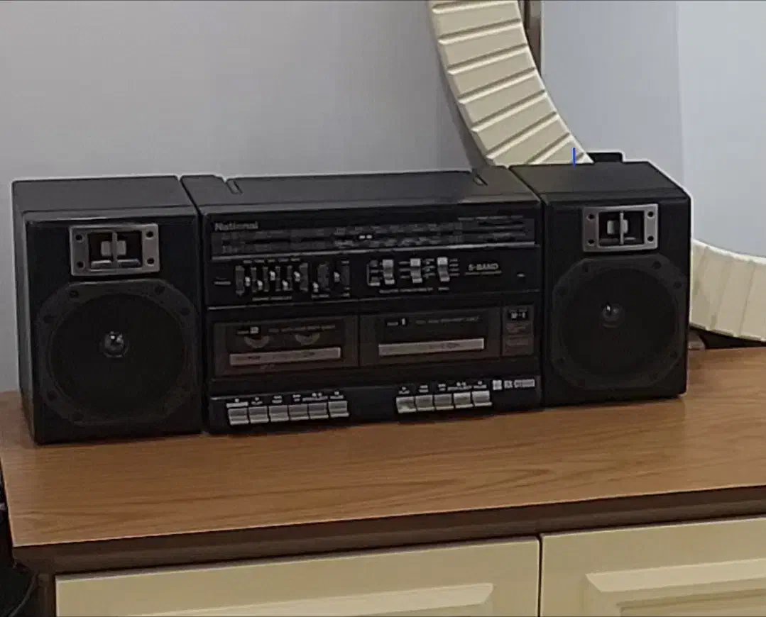 ضبط قدیمی ناسیونال|سیستم صوتی خانگی|مراغه, |دیوار