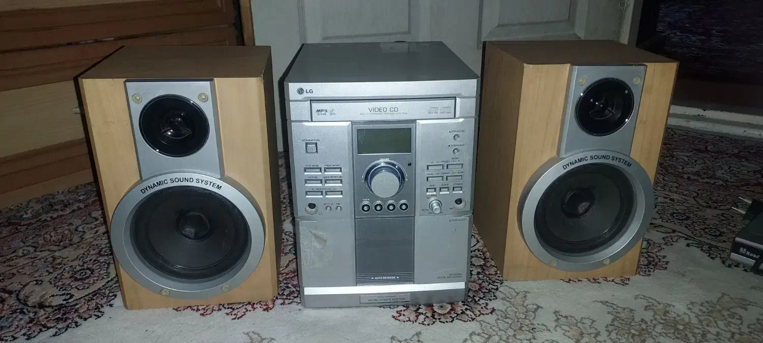 ضبط و باند یک دستگاه  سی دی|سیستم صوتی خانگی|مشهد, امیر المومنین|دیوار