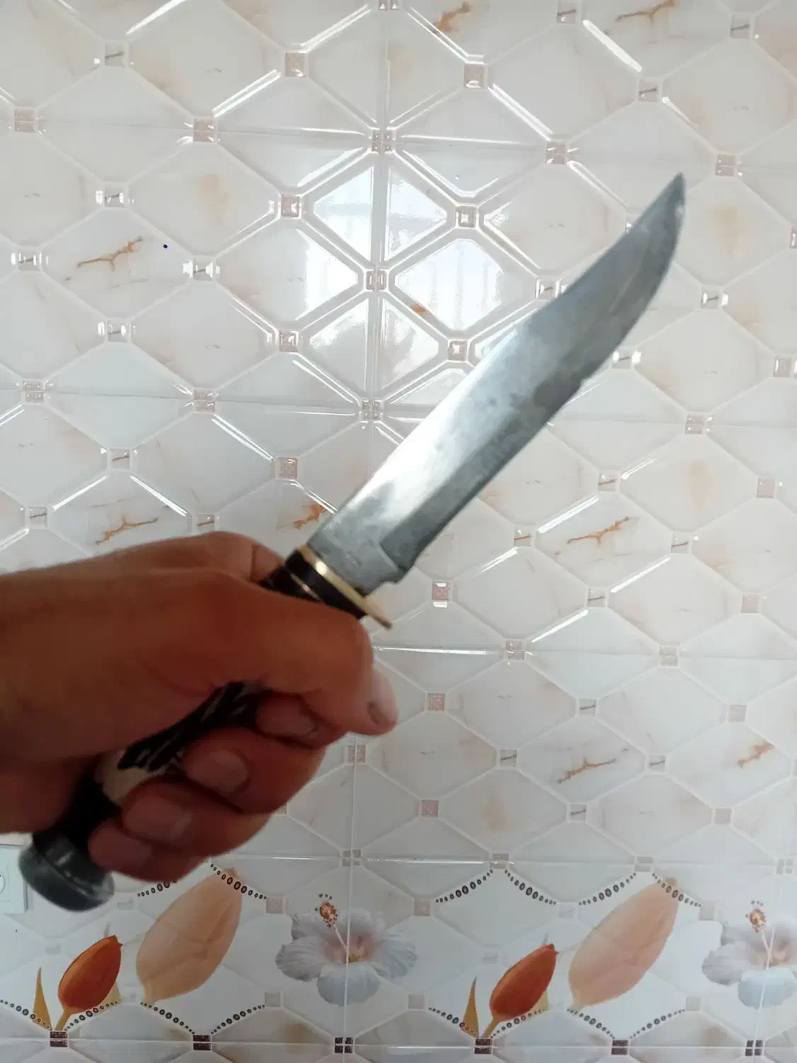 چاقوقدیمی|کلکسیون اشیاء عتیقه|شاهرود, |دیوار