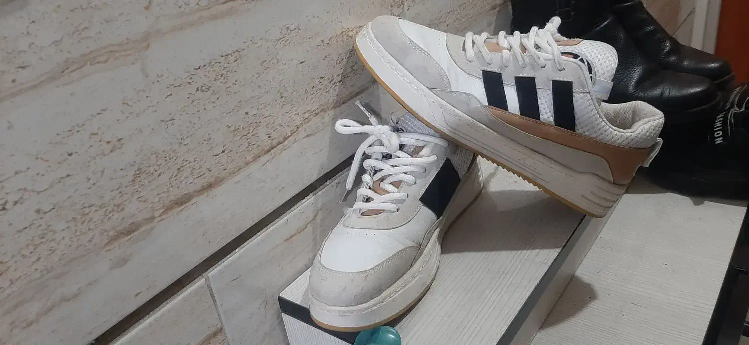 کتونی اورجینال سایز ۴۰ ۴۱|کیف، کفش، کمربند|تهران, زهتابی|دیوار