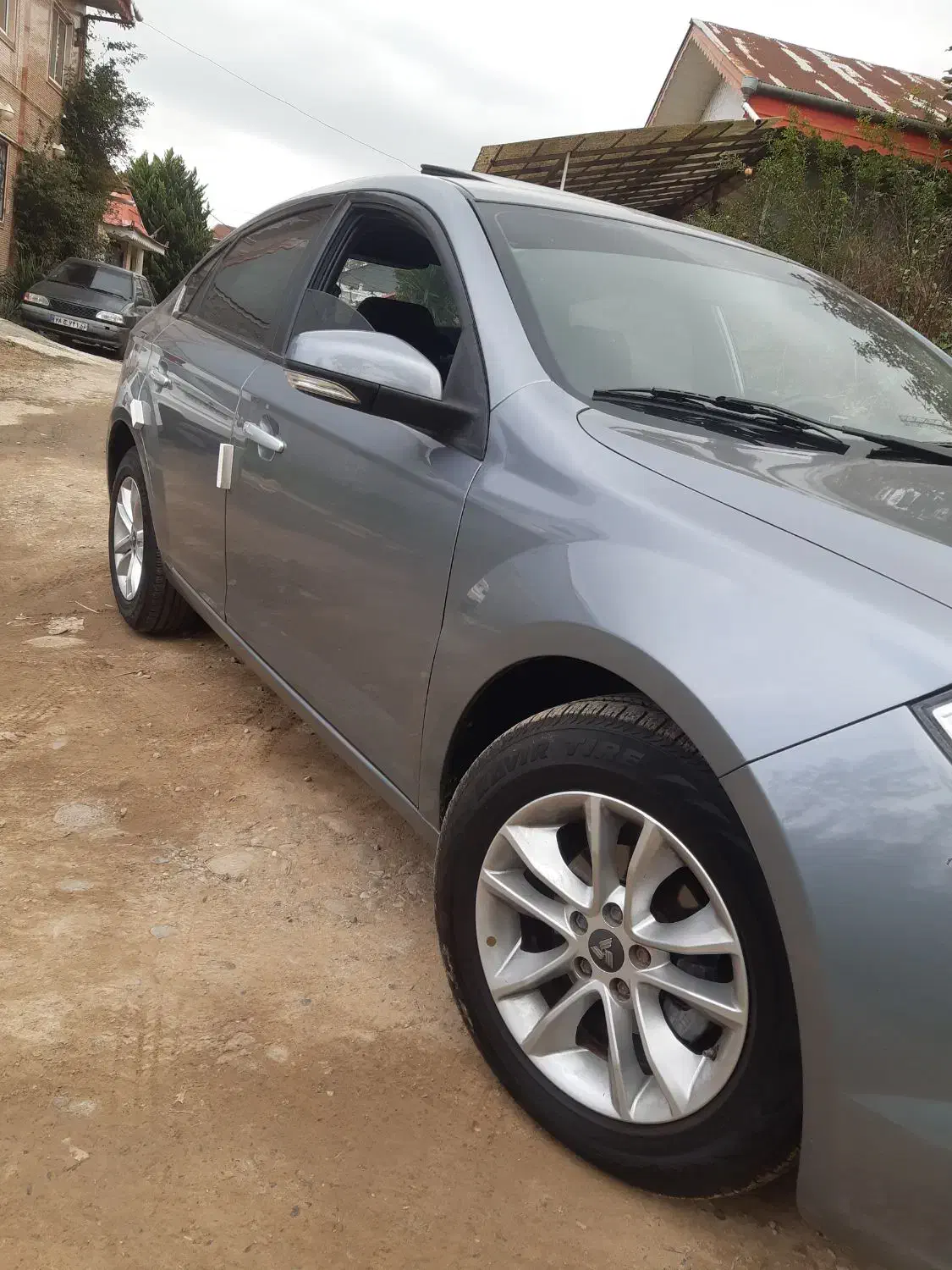 برلیانس 330 اتومات مدل ۹۶ تک برگ سند|خودرو سواری و وانت|لاهیجان, لیالستان|دیوار