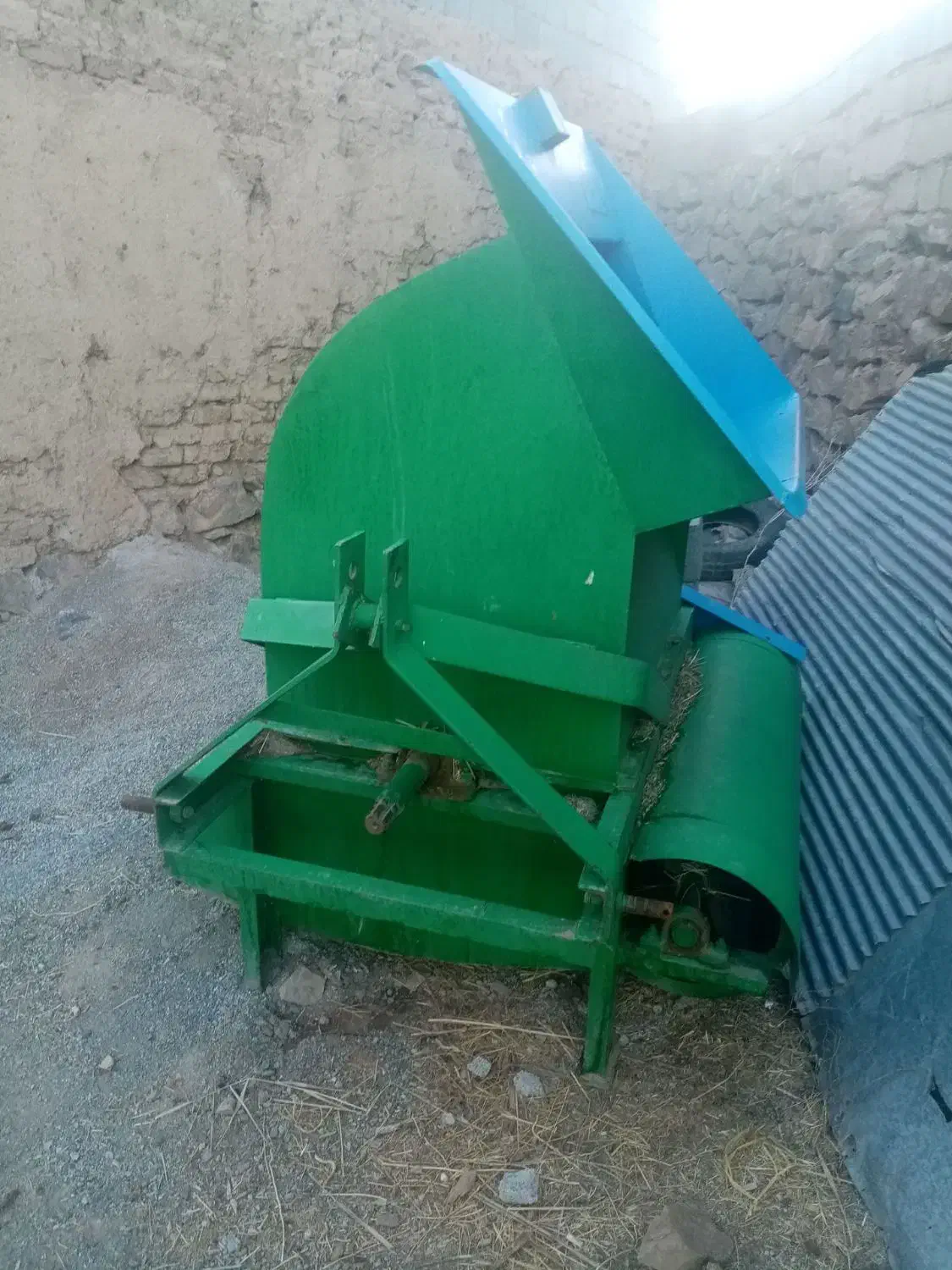 کاه نرم تمیز|حیوانات مزرعه|سارال, |دیوار