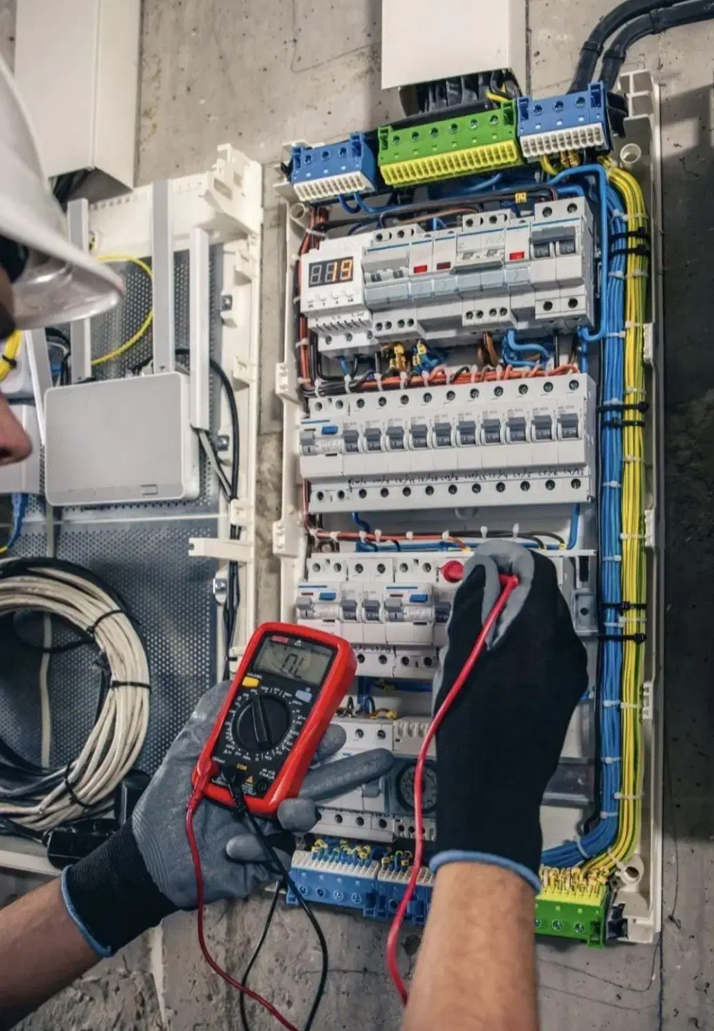 برق|خدمات پیشه و مهارت|زابل, |دیوار