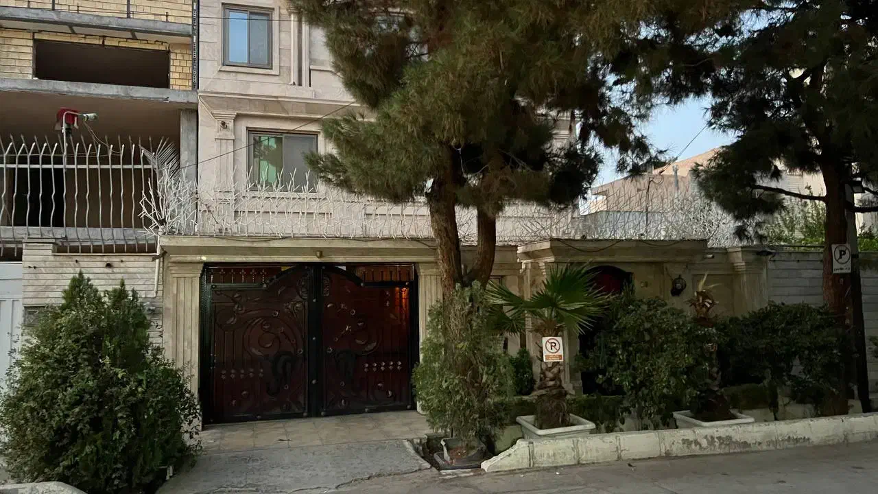 بهترین لوکیشن مخابرات...یک واحد از ۲ طبقه ویلایی|فروش خانه و ویلا|شاهین‌شهر, خبرنگار|دیوار