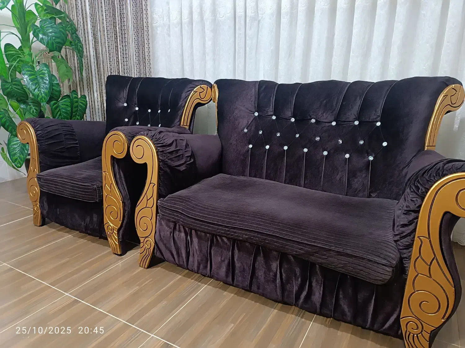 مبل|مبلمان خانگی و میز عسلی|آشخانه, |دیوار