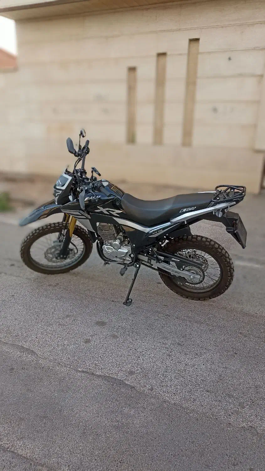 موتور تریل فلات xr 250|موتورسیکلت|شیراز, شهرک سراج‎|دیوار