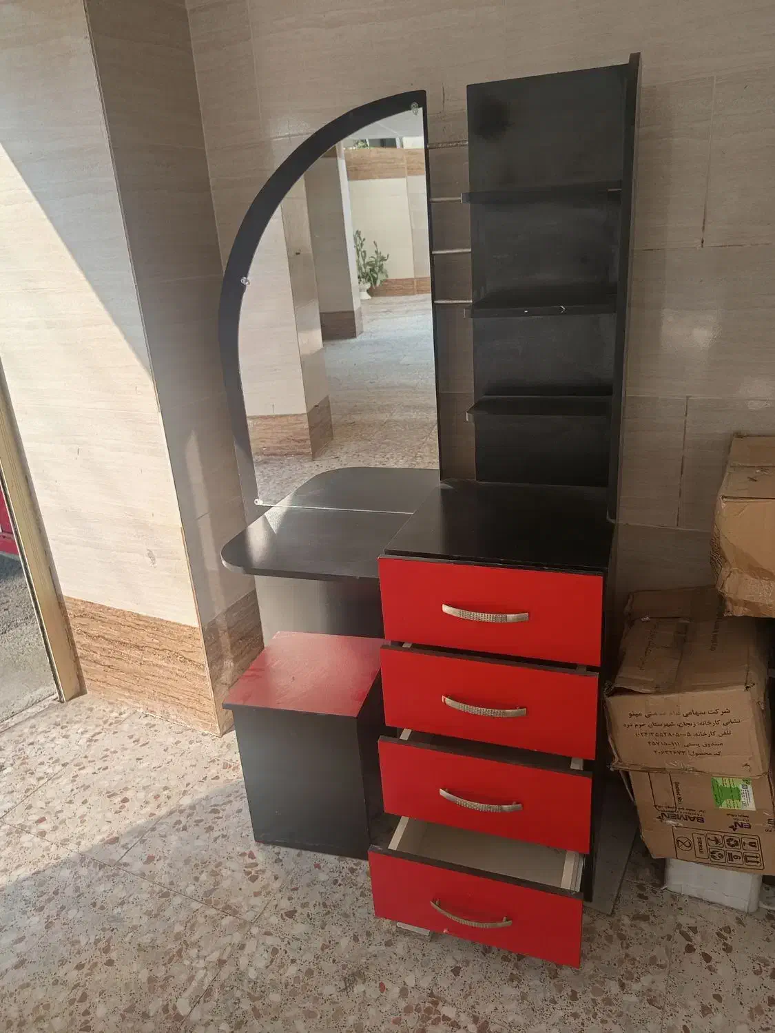 میز آرایش|مبلمان خانگی و میز عسلی|رشت, نخودچر|دیوار