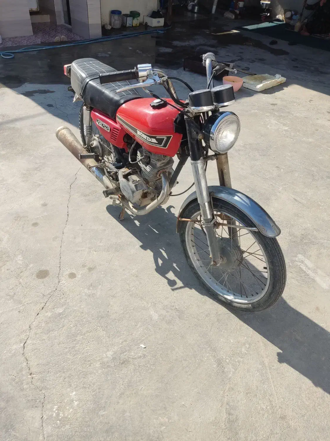 موتور موجوده سی جی ..روان|موتورسیکلت|کاکی, |دیوار