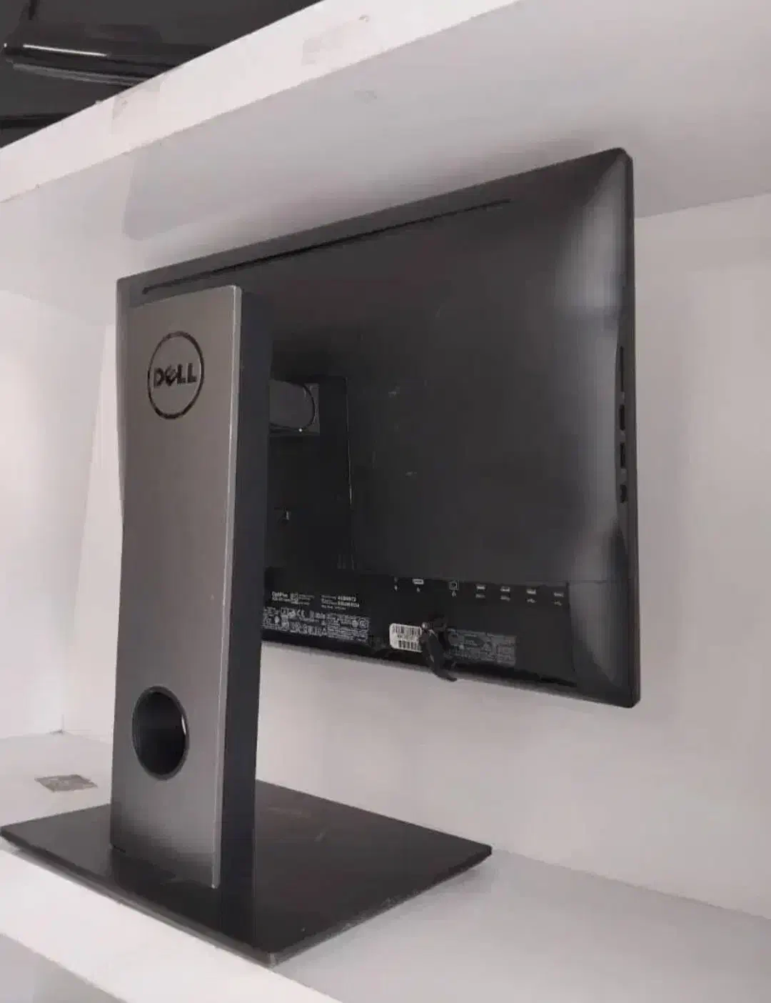 فروش دو عدد all in one Dell مدل های 3050و5250|رایانه رومیزی|اصفهان, فیض|دیوار