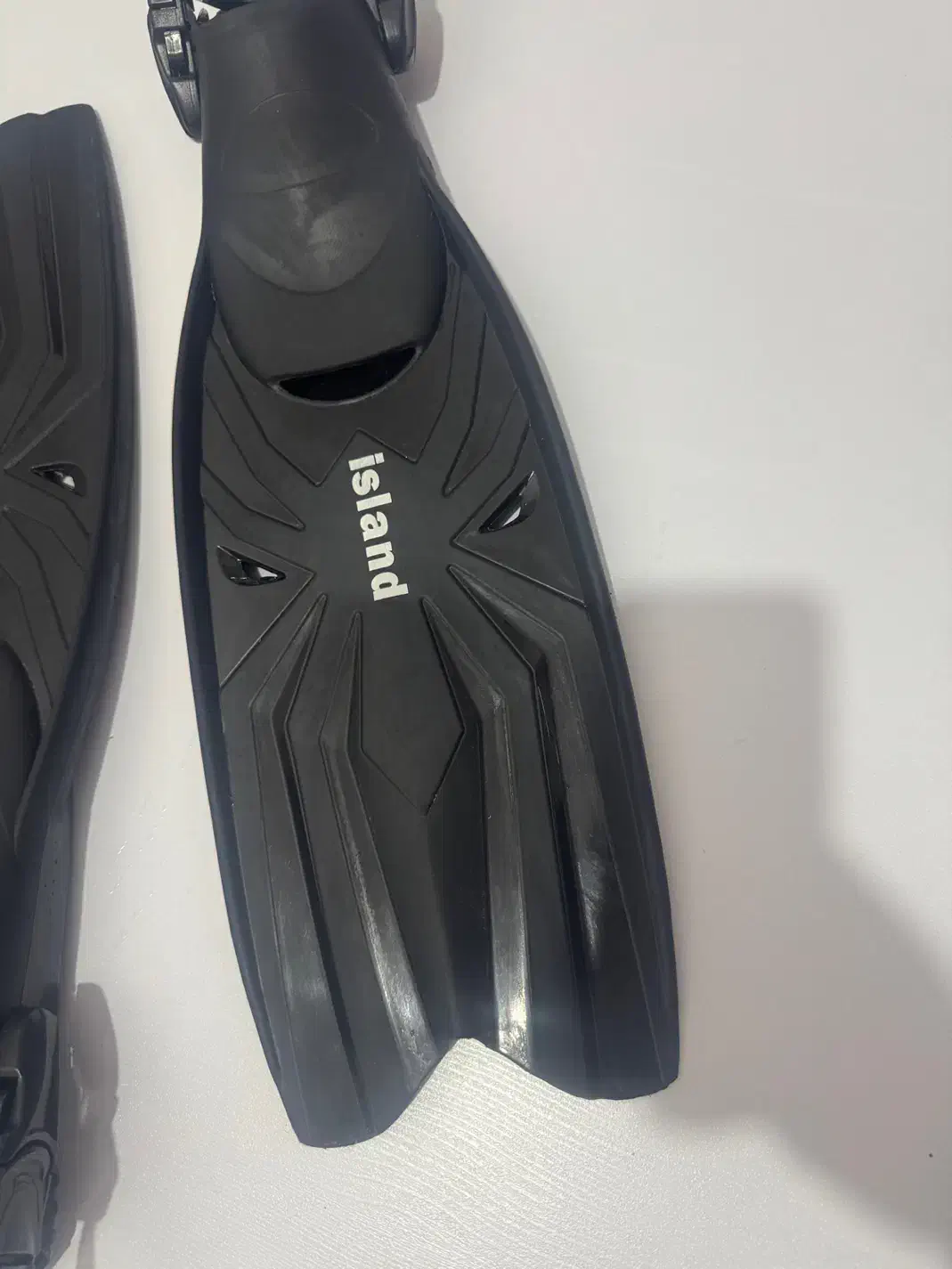 فین غواصی|غواصی و ورزش‌های آبی|قشم, |دیوار