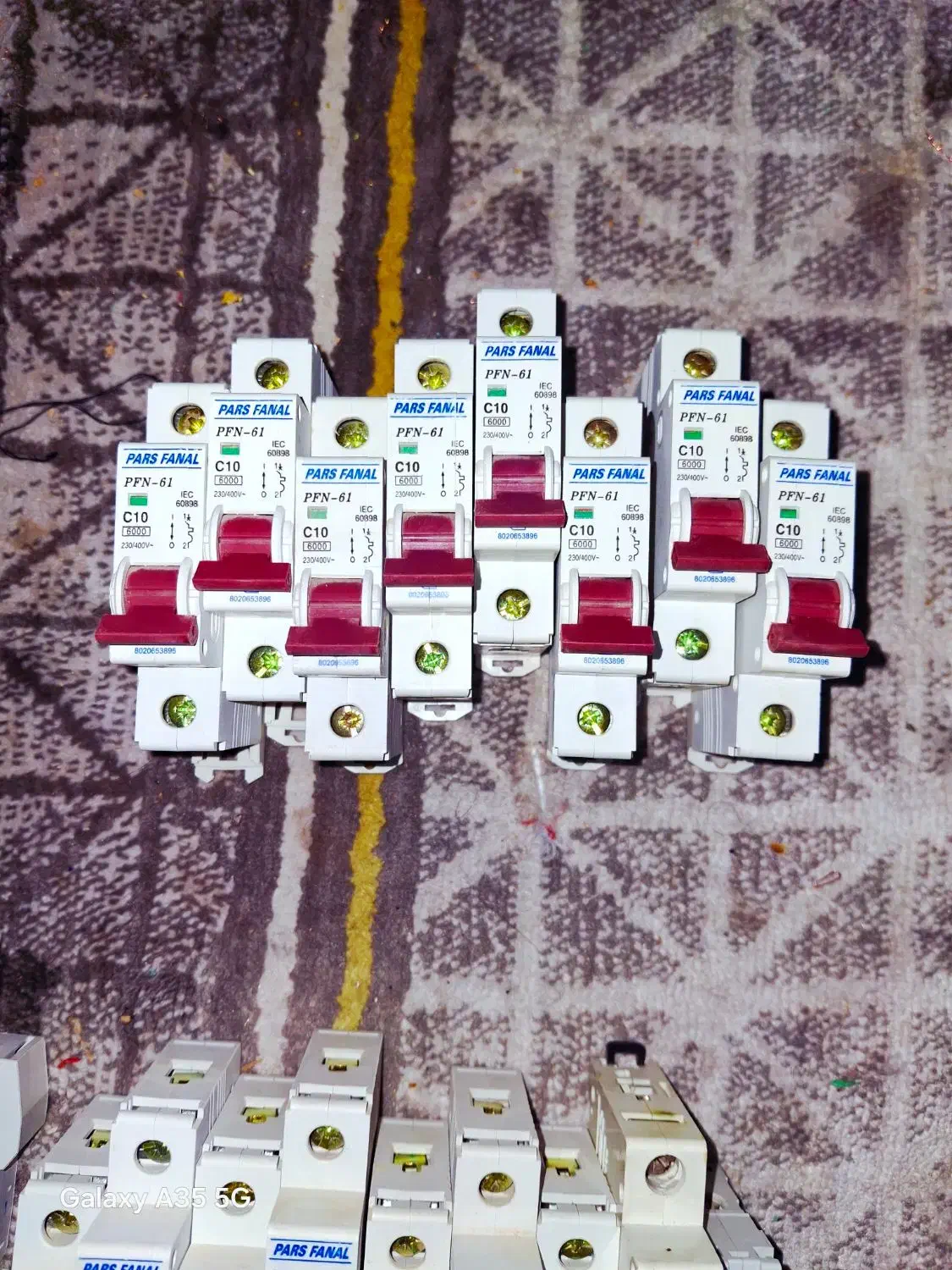 کلیه اجناس داخل عکس به نصف قیمت بازار|مصالح و تجهیزات ساختمان|شیراز, زرهی|دیوار