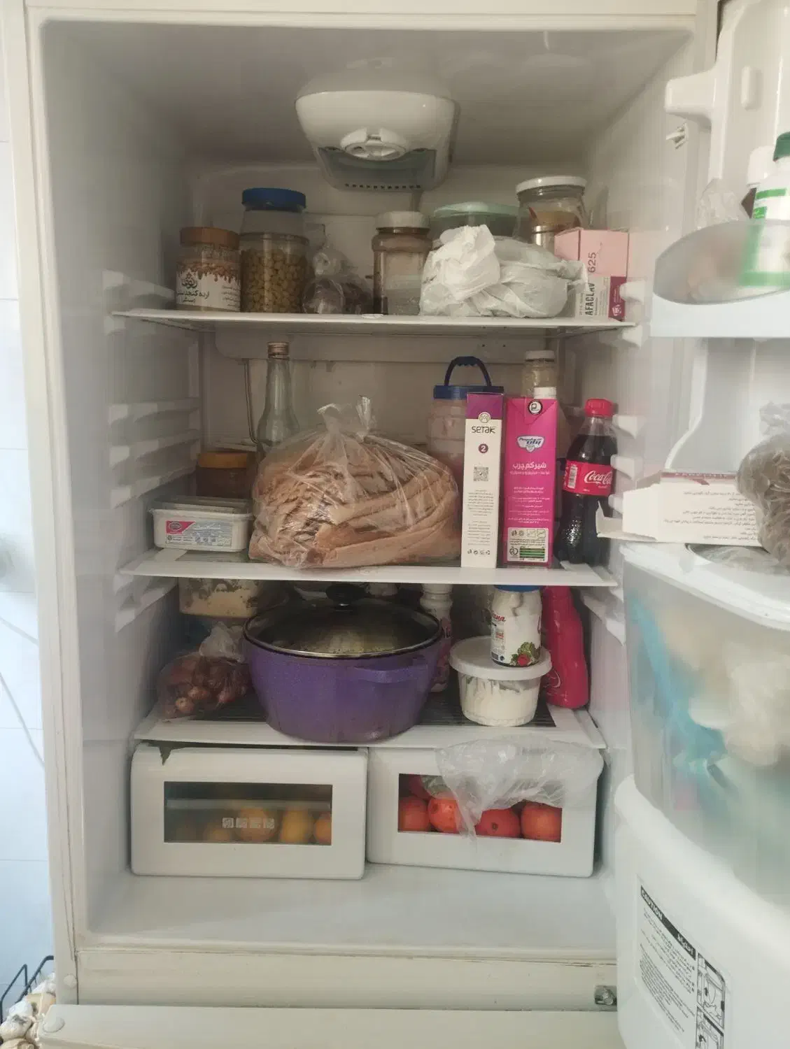 یخچال سالم تمیز و مرتب توی عکس معلوم میشه|یخچال و فریزر|مشهد, ولیعصر (شهرک غرب)|دیوار