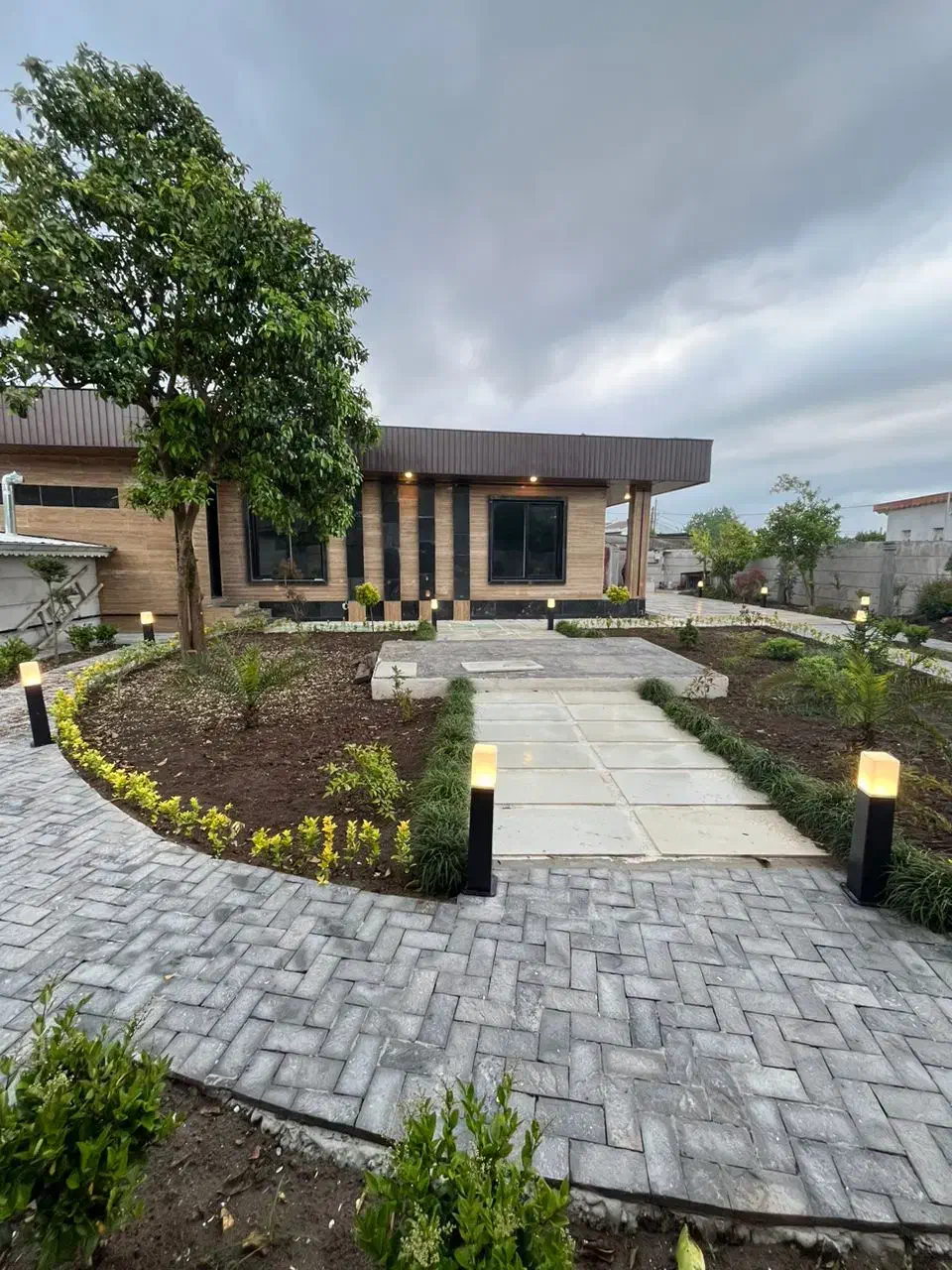 ویلا باغ استخر دار ساحلی سند تک برگ|فروش خانه و ویلا|رشت, شکار اسطلخ|دیوار