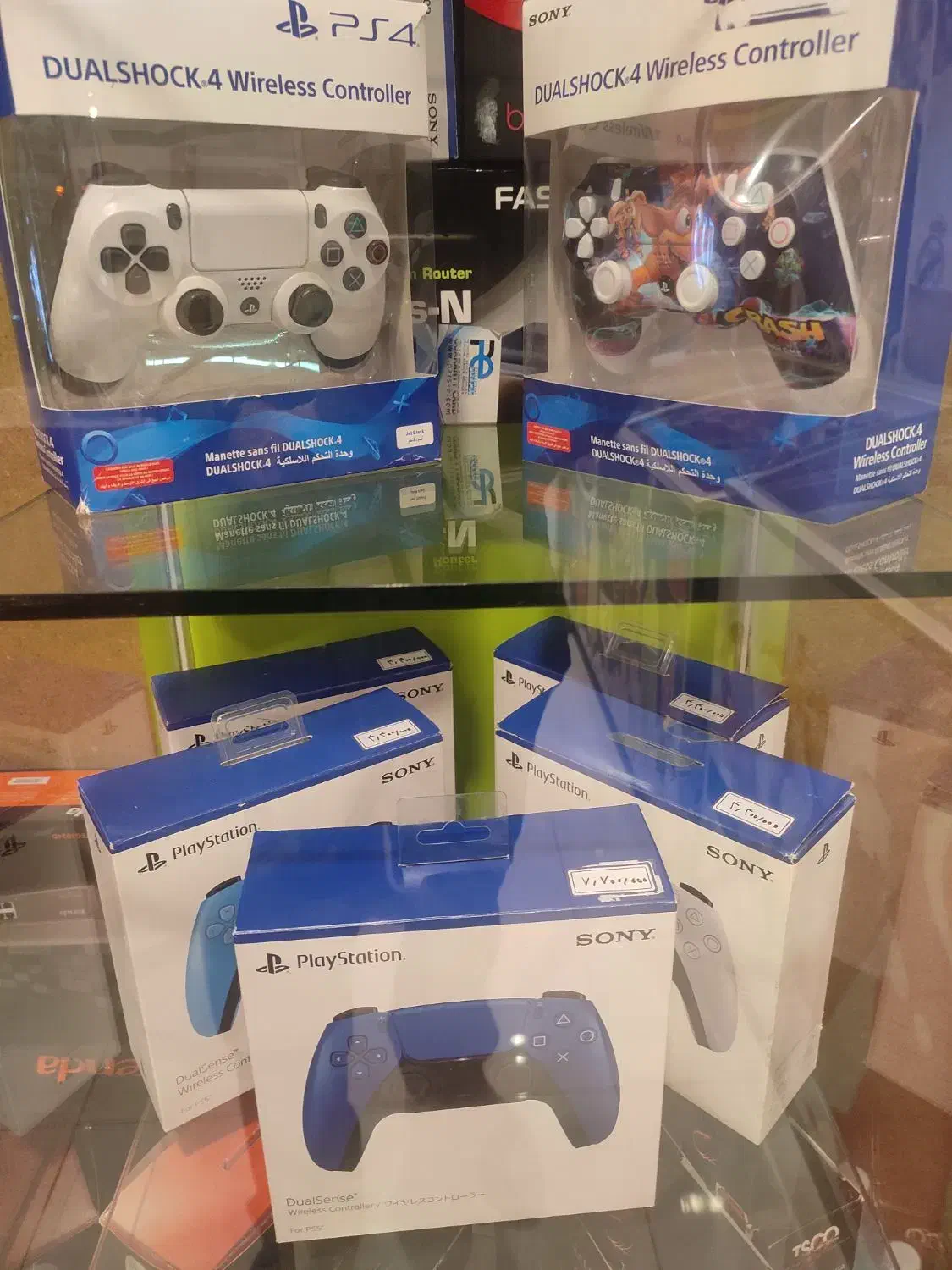 فروش دسته PS4 و PS5|کنسول، بازی ویدئویی و آنلاین|شیراز, ملاصدرا|دیوار
