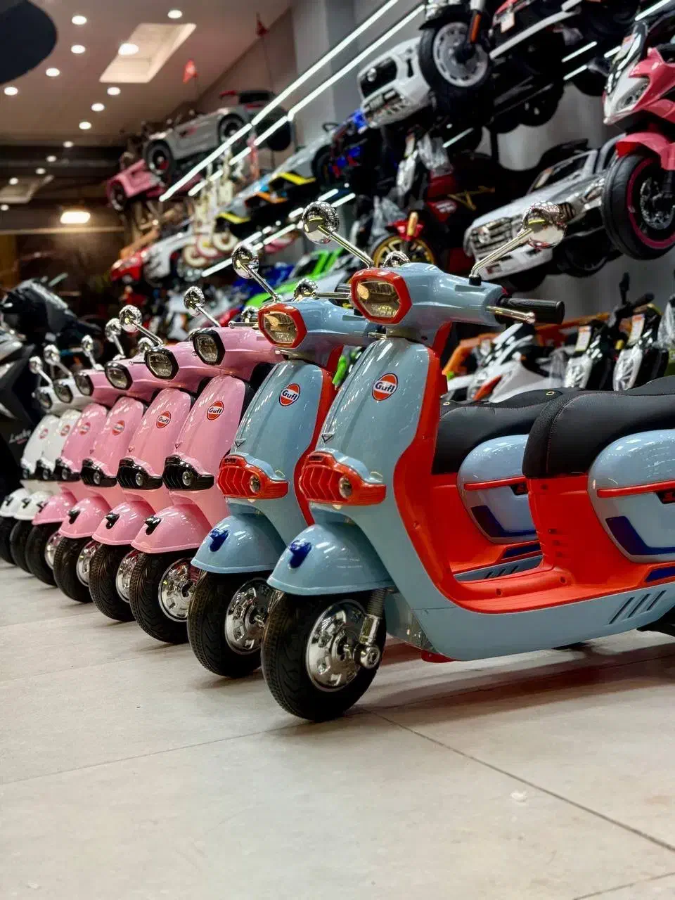 مو‌تو‌ر شا‌ر‌ژ‌ی طرح وسپا ریموت دار کد 11384|اسباب‌بازی بچه|رشت, گلسار|دیوار