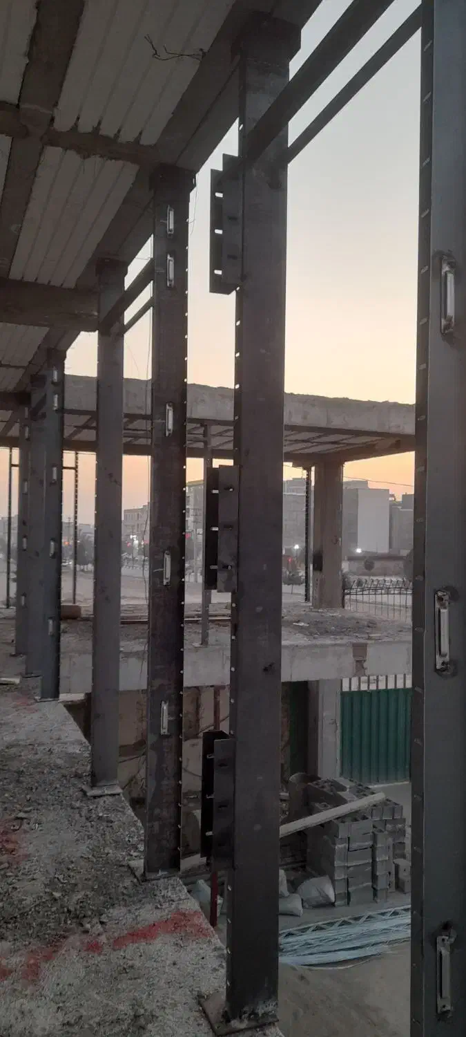 اجرای والپست اسکلت شیروانی فلاشینگ چهارچوب|خدمات پیشه و مهارت|کرج, ساماندهی|دیوار