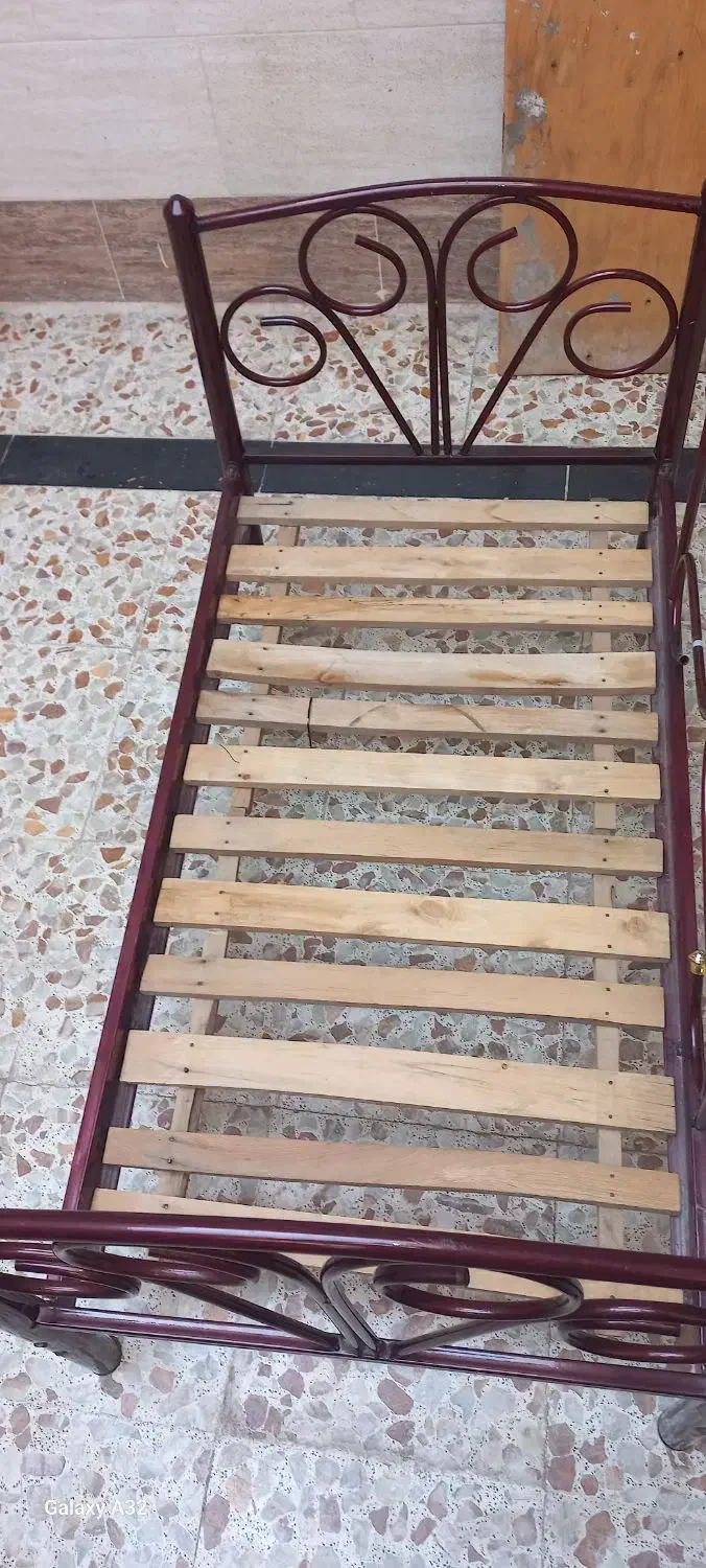 تخت خواب نوجوان تا ۷ساله درهویزه|تخت و سرویس خواب|سوسنگرد, |دیوار