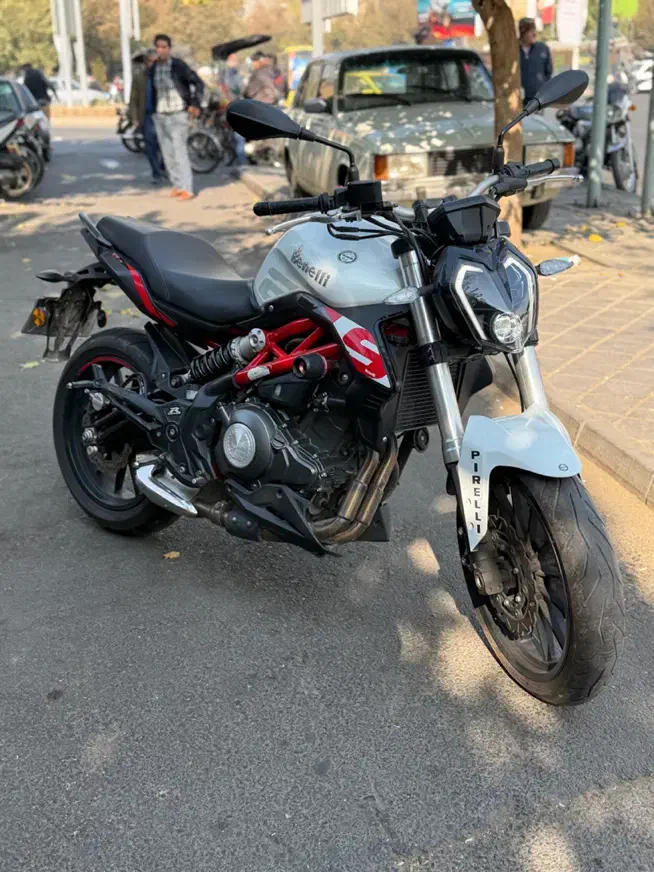 بنلی ۳۰۰ ۱۴۰۲ کم کار|موتورسیکلت|تهران, سلسبیل جنوبی|دیوار