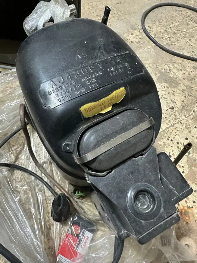 موتور یخچال امریکایی|یخچال و فریزر|اصفهان, تیران|دیوار