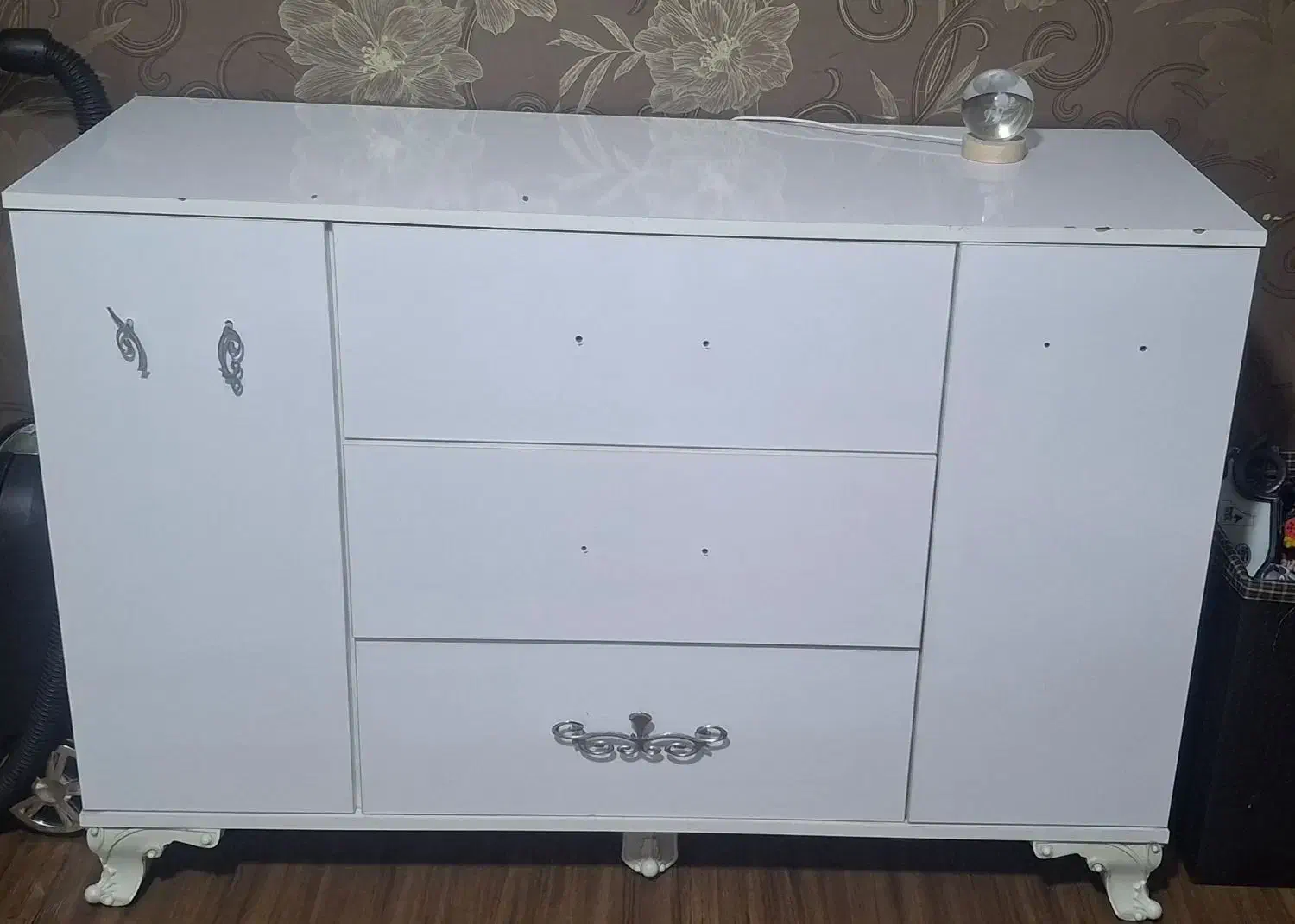 میز آرایشی|تخت و سرویس خواب|تهران, والفجر (افسریه)|دیوار