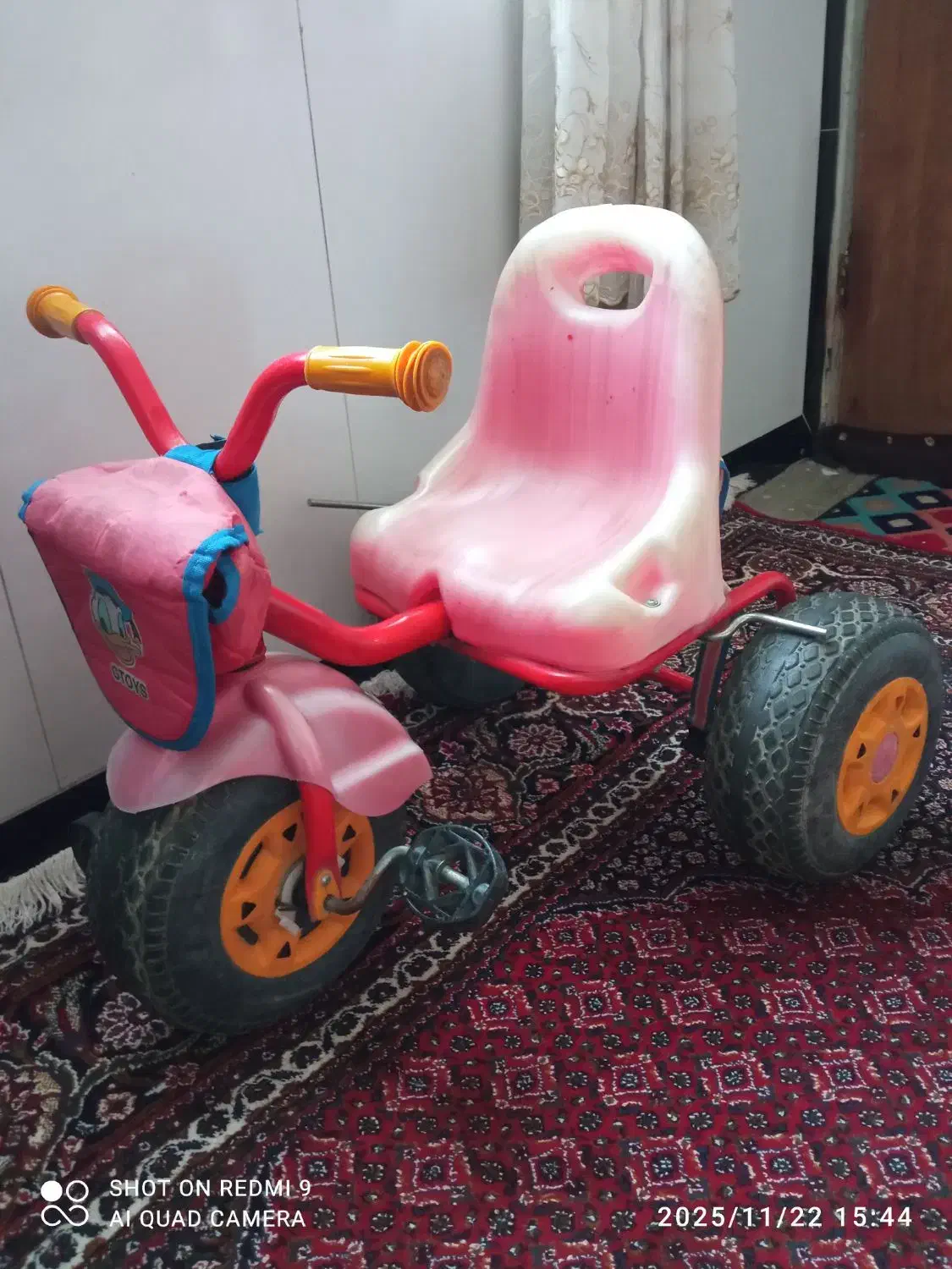 سه چرخه کودک سالم و بدون ایراد|دوچرخه، اسکیت، اسکوتر|جوانرود, |دیوار