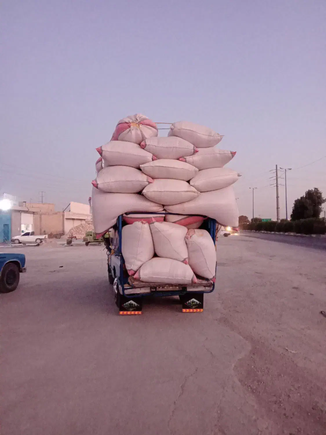 کاه خرمن درجه یک|حیوانات مزرعه|دهدشت, |دیوار