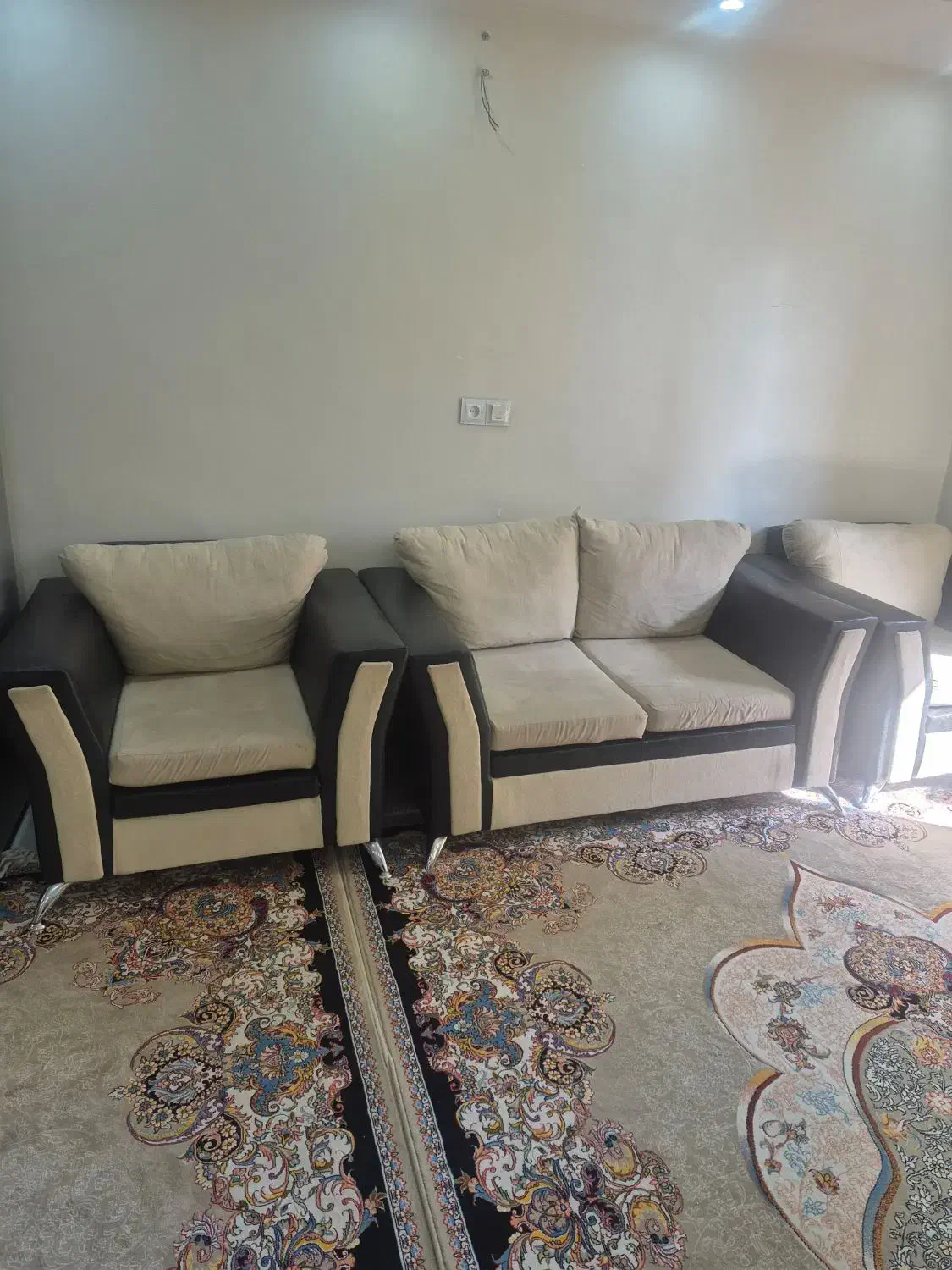 مبــل ۷نفره جنس سوییت نو|مبلمان خانگی و میز عسلی|اهواز, سپیدار|دیوار
