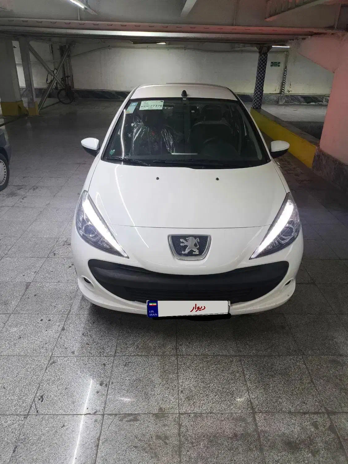 پژو 207 tu5pاتوماتیک 1403 سقف فلز صفر|خودرو سواری و وانت|کرج, شهرک بنفشه|دیوار
