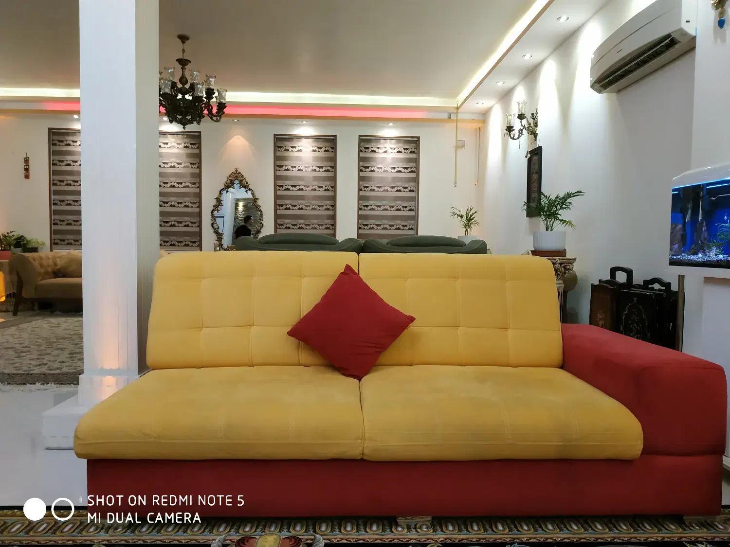 مبلمان 10نفره|مبلمان خانگی و میز عسلی|زاهدان, |دیوار