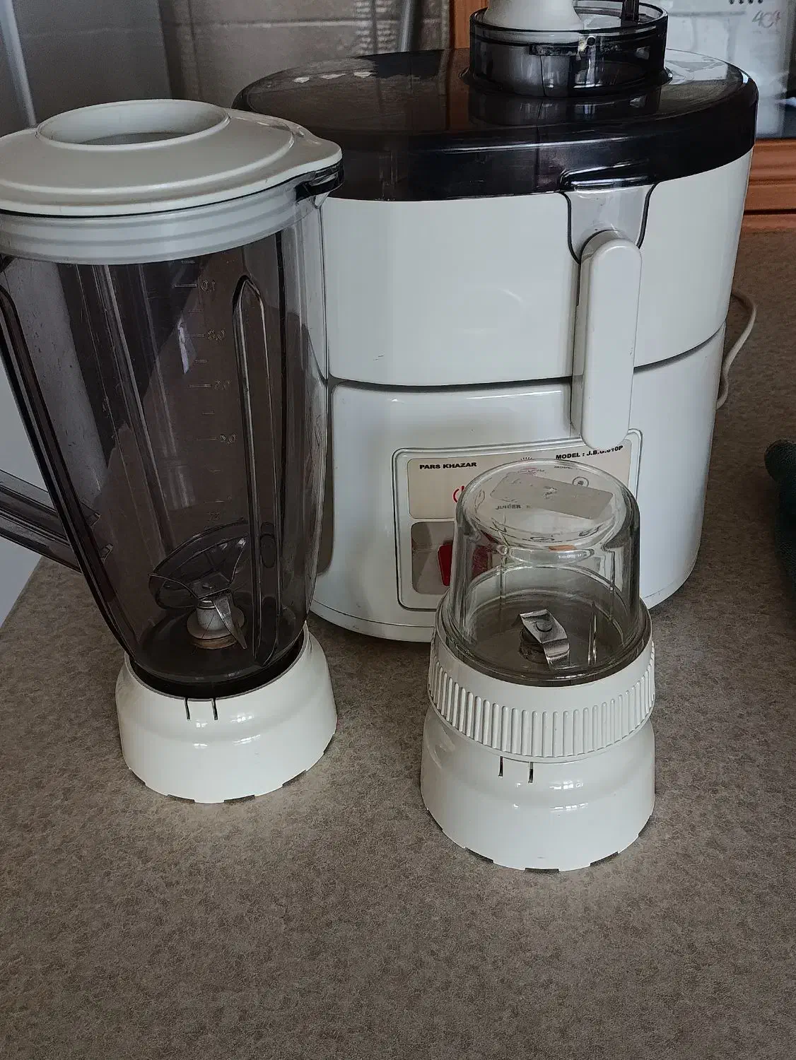 آبمیوه گیری چند کاره|آبمیوه‌گیر و آب‌مرکبات‌گیر|مهاباد (آذربایجان غربی), |دیوار