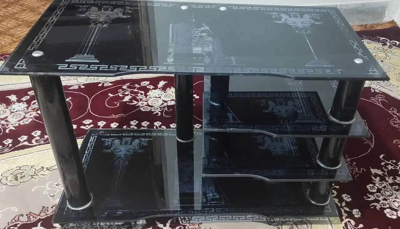 فروش تلوزیون با میز|تلویزیون و پروژکتور|زنده رود, |دیوار