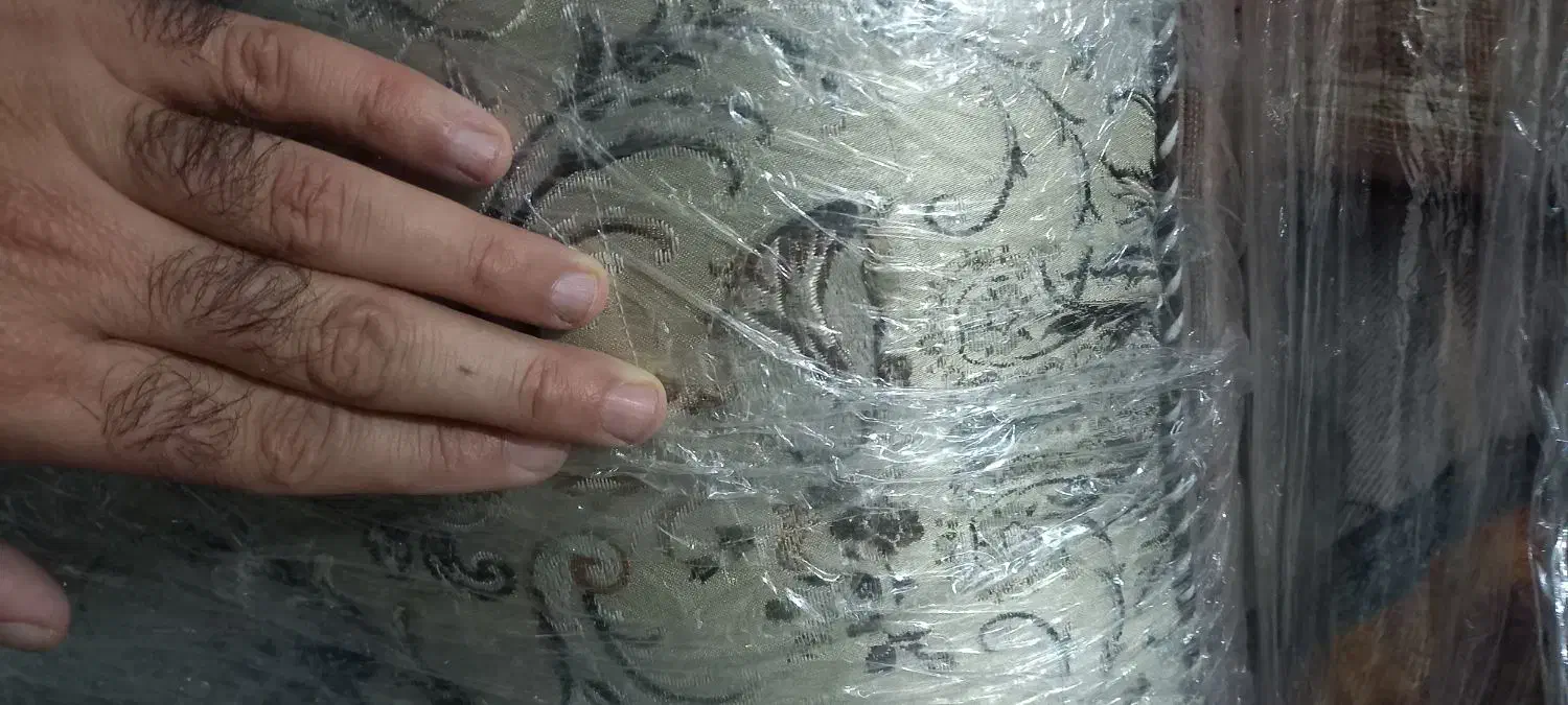 پشتی ابری|پشتی|خوی, |دیوار