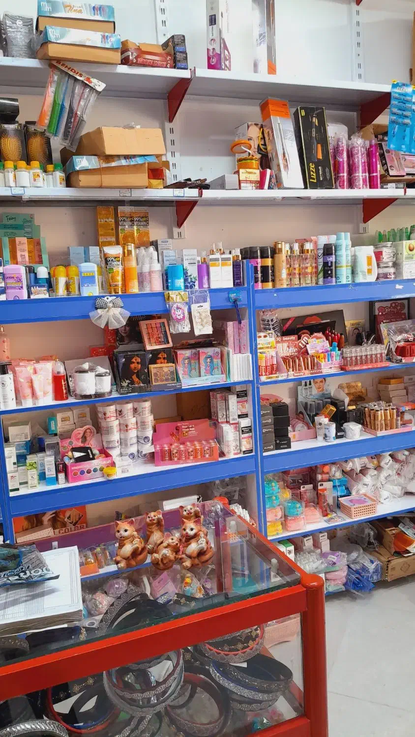 فروش عمده لوازم ارایشی و بهداشتی و ...|آرایشی، بهداشتی، درمانی|کلاله, |دیوار