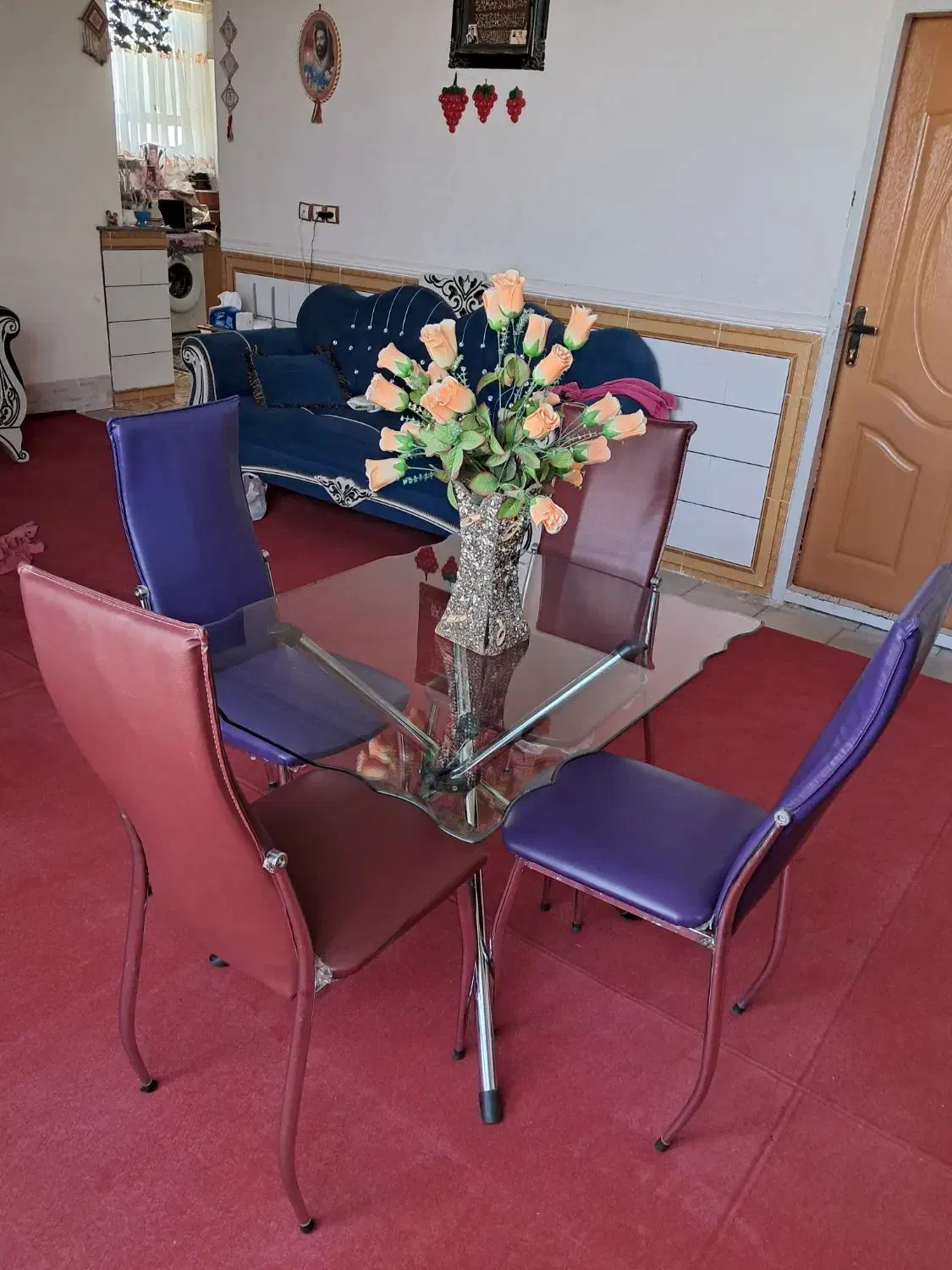 یک عددمیزصندلی آشپزخونه چهارنفره|میز و صندلی غذاخوری|راور, |دیوار