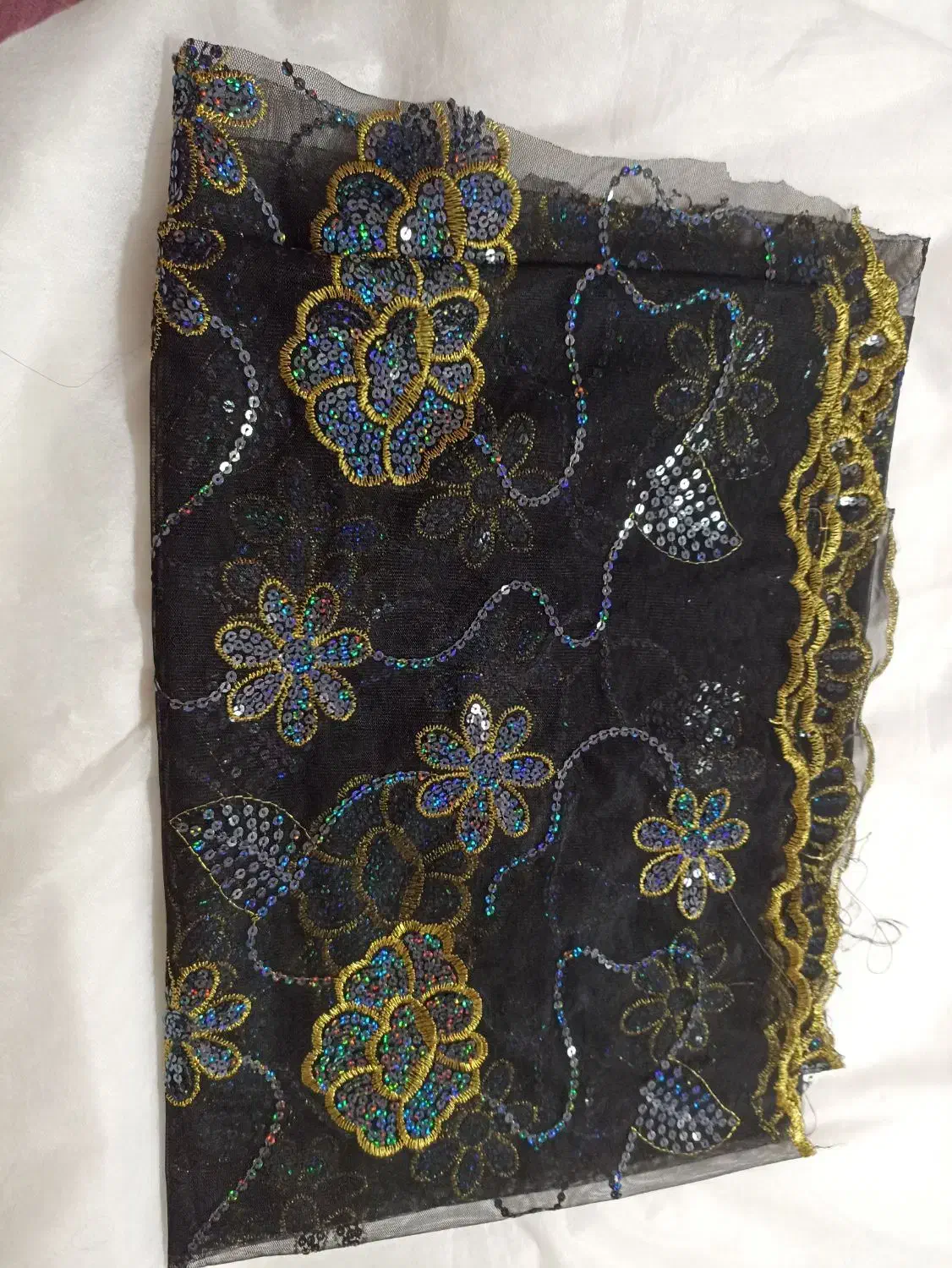 پارچه لباسی|لباس|کاشان, امام خمینی|دیوار