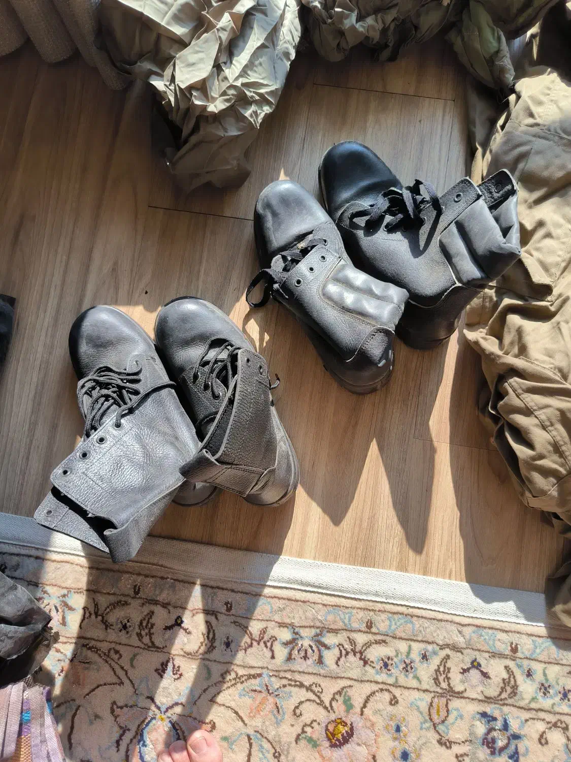 لباس سربازی و نظامی و پوتین و لباس بادگیر ضد آب|لباس|اصفهان, ملکشهر|دیوار