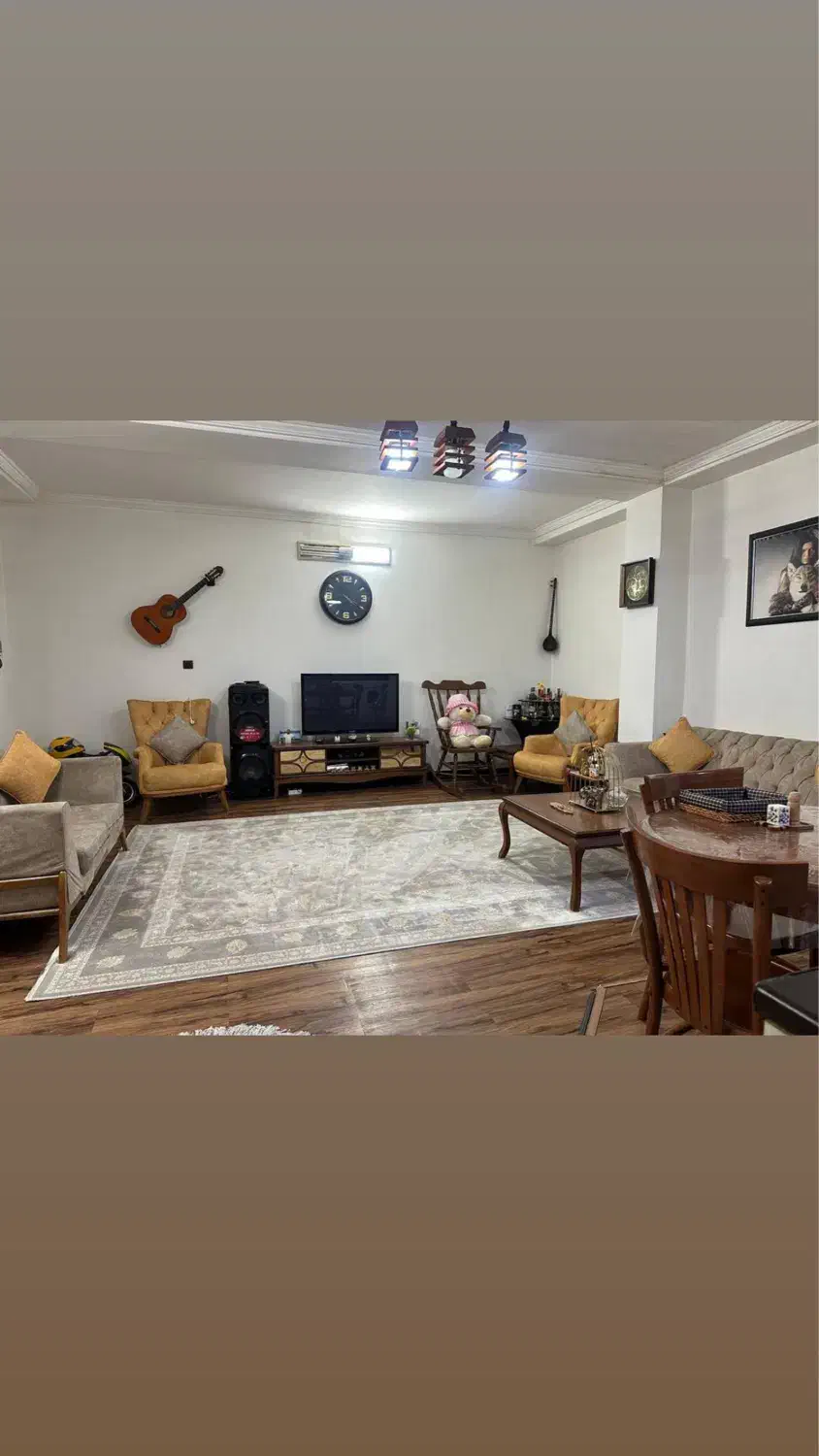 اپارتمان ۷۵متری در خیابان پاسگاه قدیم ۲۳۰۰تومن|فروش آپارتمان|هشتگرد, مدرس|دیوار