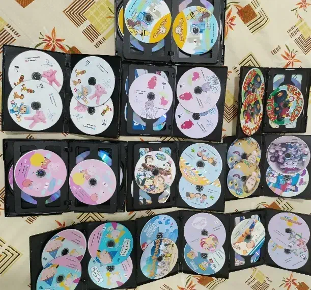 دی وی دی|فیلم و موسیقی|همدان, |دیوار