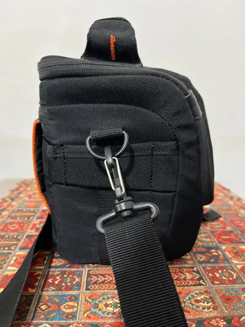 کیف دوربین سافروتو|دوربین عکاسی و فیلمبرداری|مشهد, کوثر|دیوار