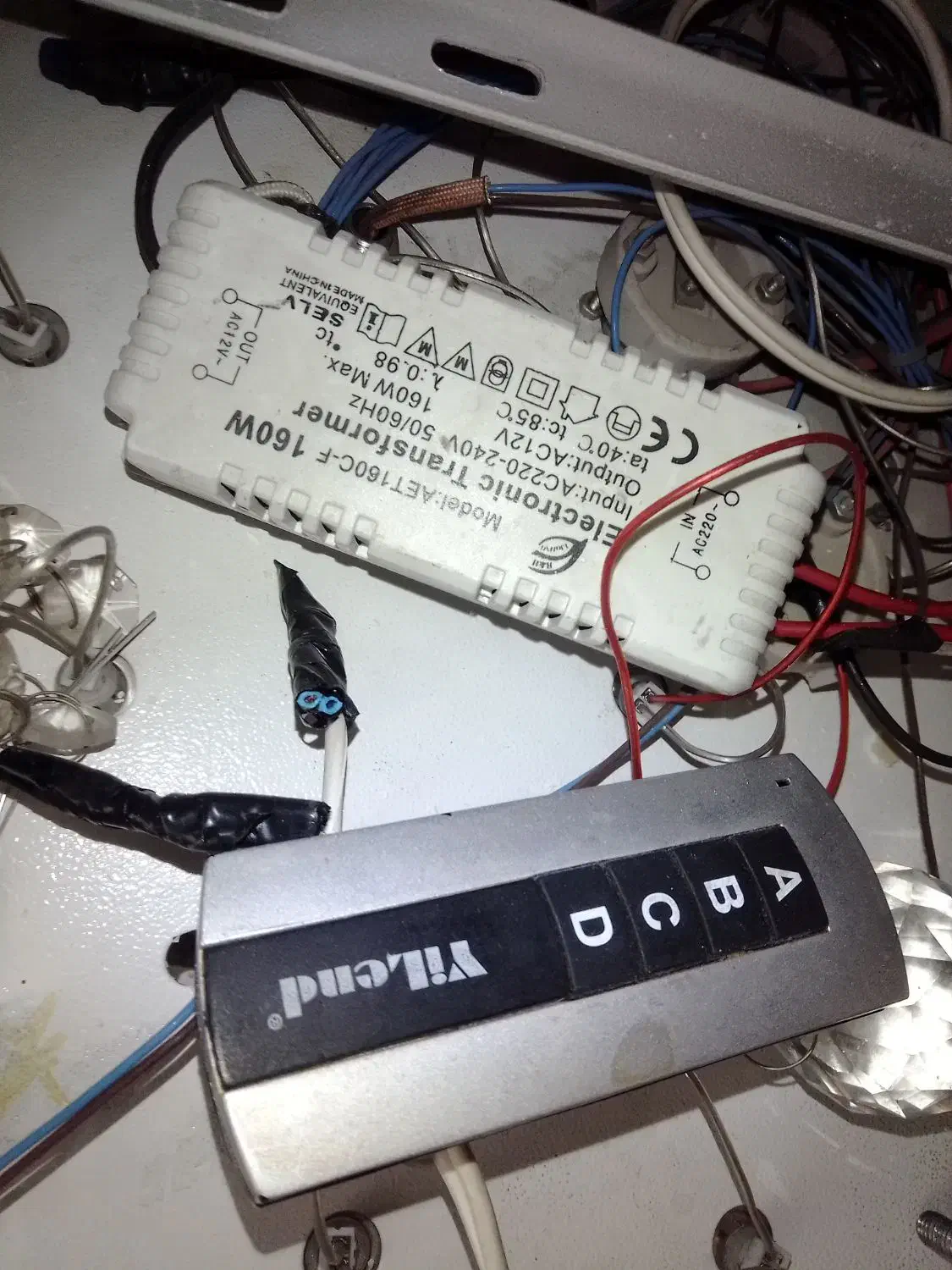 جفت دوعدد لوسترکلاسیک|لوستر و چراغ آویز|تهران, مجیدیه|دیوار